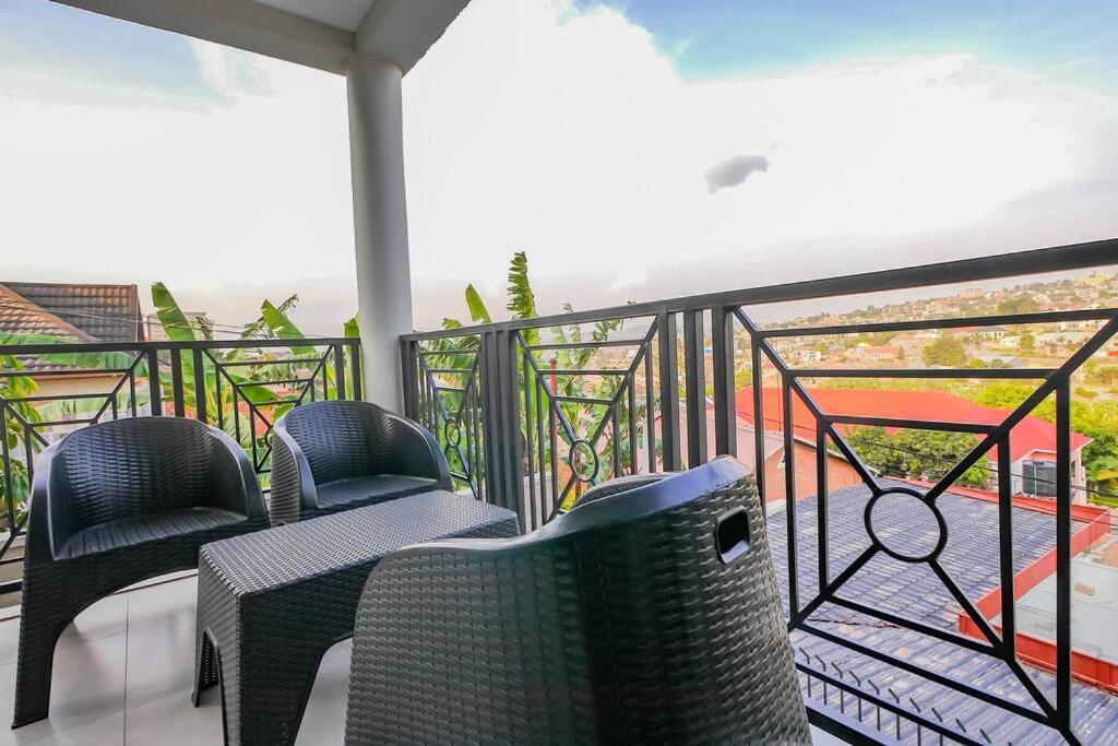 Ultra Modern Apartment In Nyarutarama كيغالي المظهر الخارجي الصورة