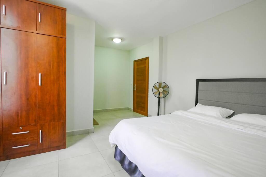 Ultra Modern Apartment In Nyarutarama كيغالي المظهر الخارجي الصورة