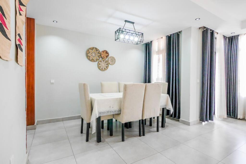 Ultra Modern Apartment In Nyarutarama كيغالي المظهر الخارجي الصورة