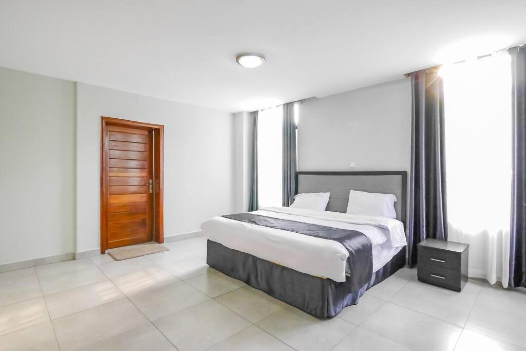 Ultra Modern Apartment In Nyarutarama كيغالي المظهر الخارجي الصورة