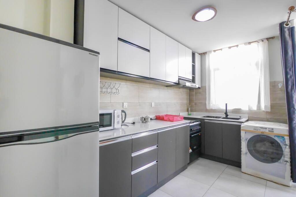 Ultra Modern Apartment In Nyarutarama كيغالي المظهر الخارجي الصورة
