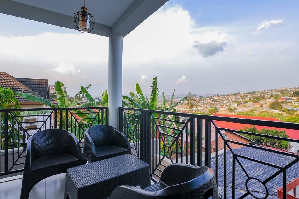 Ultra Modern Apartment In Nyarutarama كيغالي المظهر الخارجي الصورة