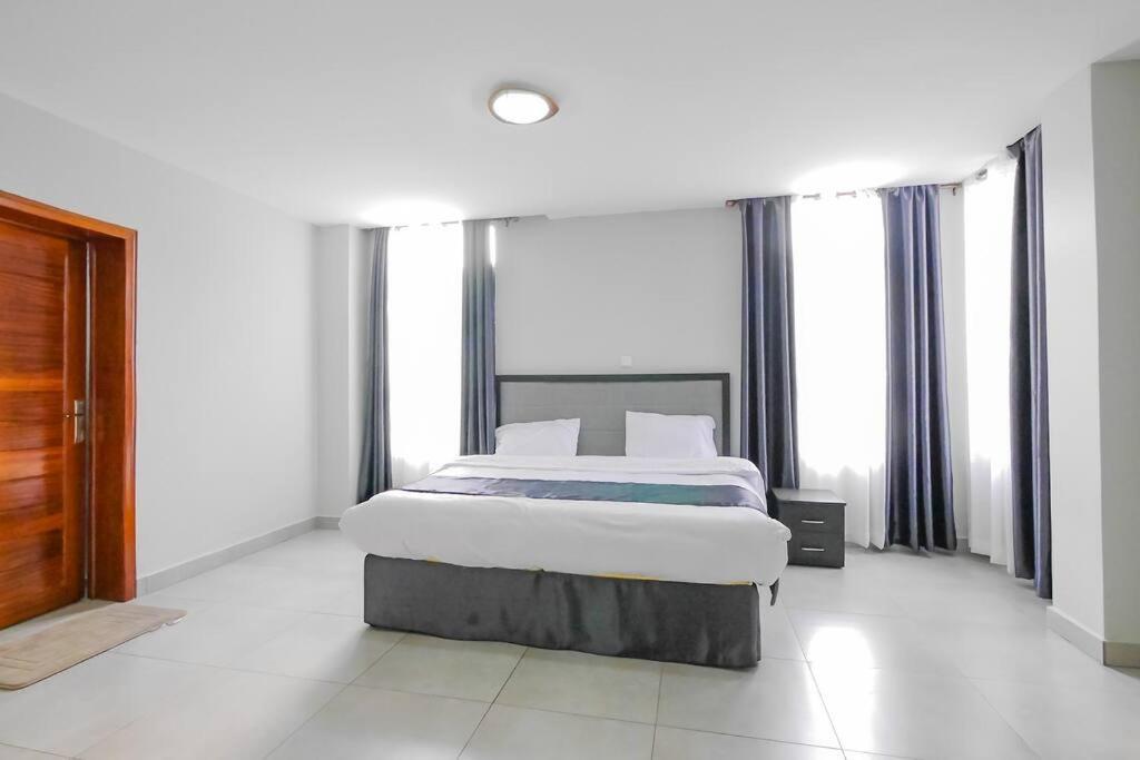 Ultra Modern Apartment In Nyarutarama كيغالي المظهر الخارجي الصورة